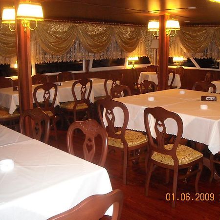Hotel Brod Panini فيليس المظهر الخارجي الصورة