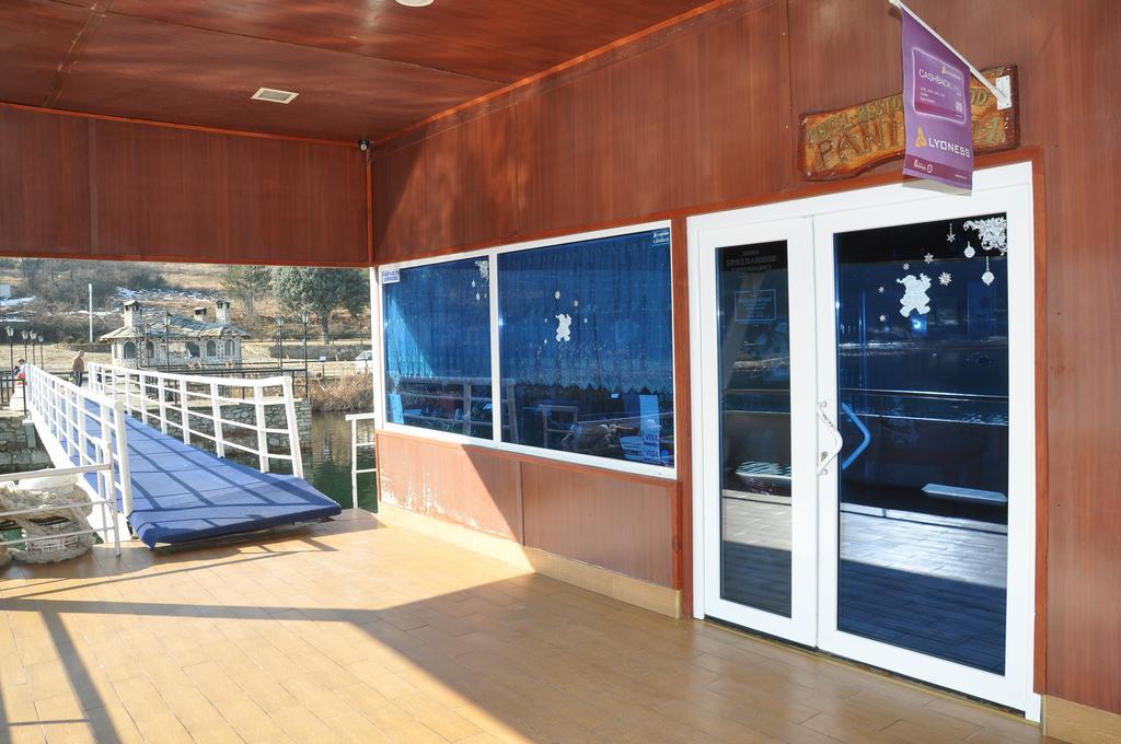 Hotel Brod Panini فيليس المظهر الخارجي الصورة