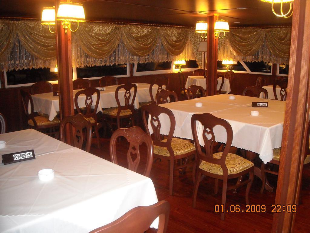 Hotel Brod Panini فيليس المظهر الخارجي الصورة